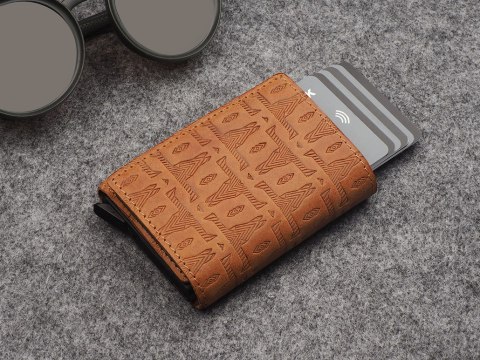 Portfel BOSTO - NATIVE Decor Pularys Nomad koniak 7x9,5x2 cm