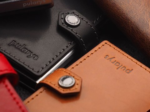 Portfel EASY WALLET for AirTag Pularys Skóra Nomad czarny 6,5x9,5x2,5 cm