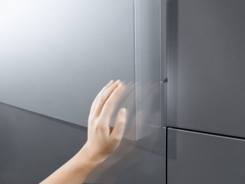 Szafa Biała Garderoba Drążek Półki Tip-on do Sypialni Przedpokoju Mat Lilia
