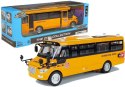 METALOWY AUTOBUS SZKOLNY Z SILNIKIEM NACIĄGANYM