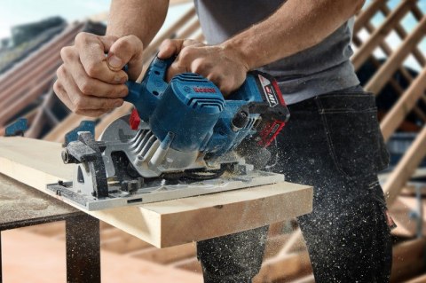 BOSCH PILARKA TARCZOWA AKUMULATOROWA GKS 185-LI 165mm 18V