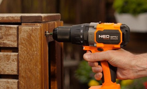 WKRĘTARKA AKUMULATOROWA NEO N04-616 BEZSZCZOTKOWA Z UDAREM 100NM ENERGY+