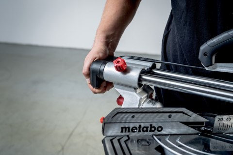 METABO 613254000 UKOŚNICA KGS 254 M 2000W 305*30 MM 3700 OBR