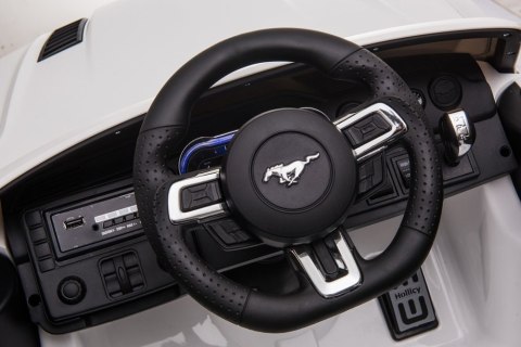 AUTO NA AKUMULATOR MP3 SKÓRA PILOT EVA FORD MUSTANG GT DRIFT SX2038 BIAŁY