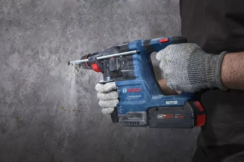 MŁOT UDAROWY OBROTOWY AKUMULATOROWY SDS+ GBH 18V-22X 0*AH